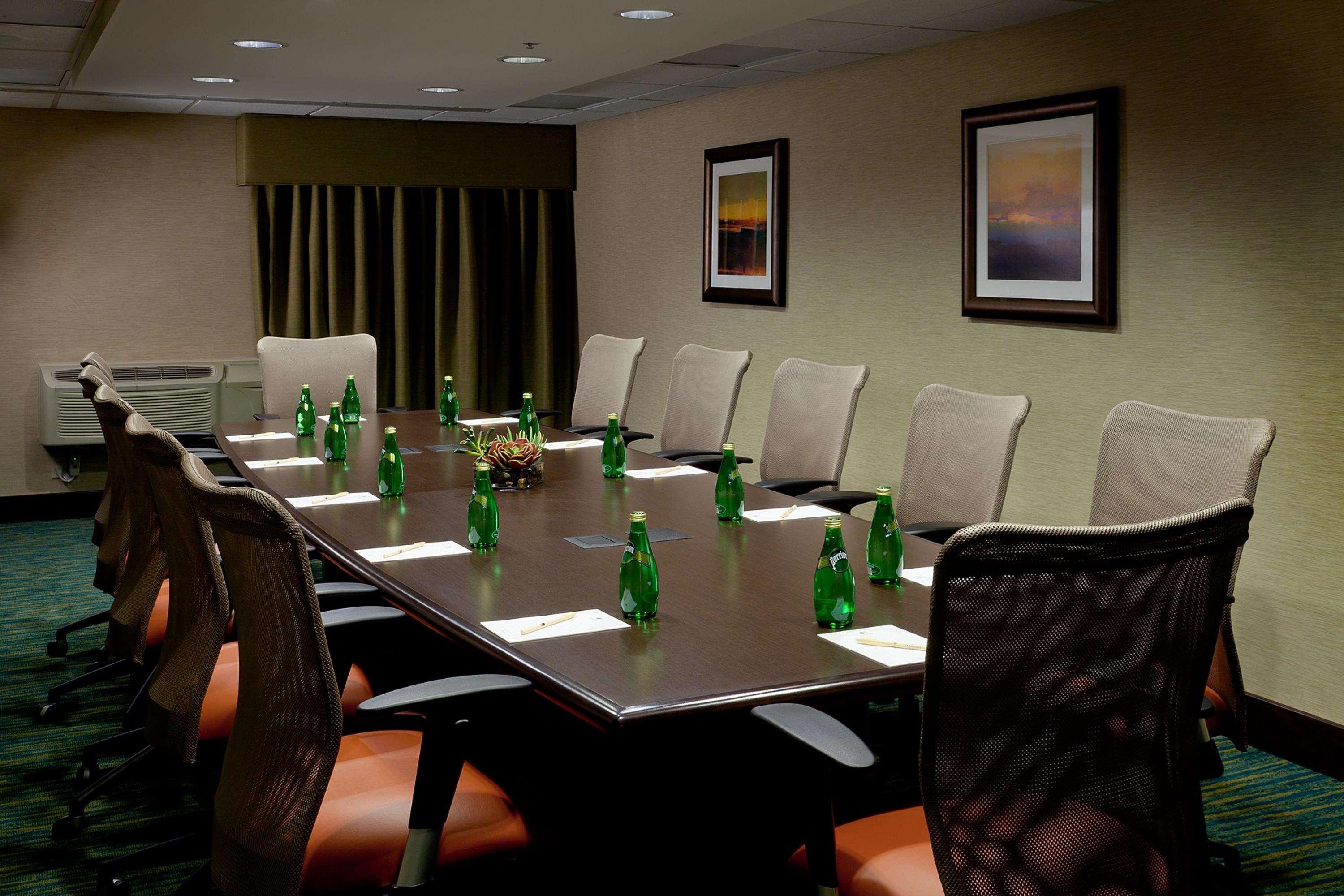 Doubletree By Hilton Santa Fe Santa Fé Negócio foto